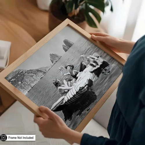 Vista 5 de Poster Master Póster Vintage de Mujeres Comiendo Pasta en el Lago - Impresión Retro de Pícnic - Arte Fotográfico - Arte de Moda - Regalo para Él