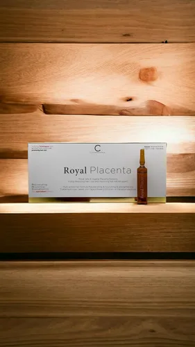 Vista 2 de Cosmofarma Loción capilar Royal Placenta, 0.3 fl oz, 12