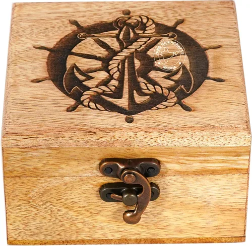 Vista 50 de Urna de madera antigua hecha a mano con grabado del árbol de la vida tallada a mano para mujeres y hombres, joyas Acentos de decoración del hogar