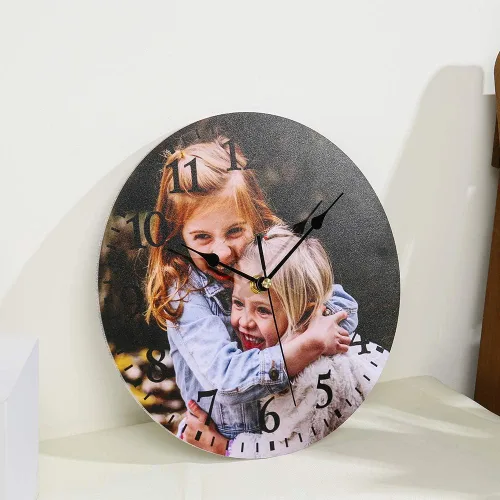 Vista 3 de Reloj personalizado con marcos familiares, decoración de pared, multifoto, grabado con nombre y fecha, relojes digitales inusuales de madera