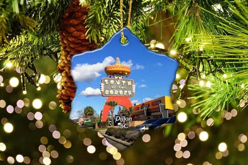 Vista 2 de N/A" Dillon South of The Border Carolina del Sur Estados Unidos América, adorno de cerámica de Navidad, decoración de árbol de Navidad, recuerdos