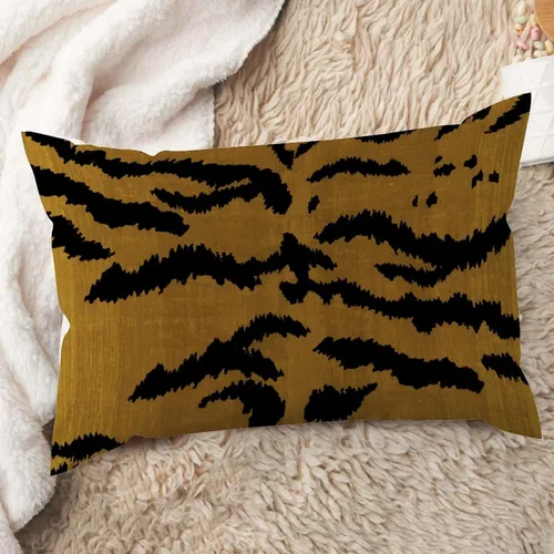 Vista 87 de ArogGeld Funda de cojín con flores verdes y blancas con flores grises y negras y hojas verdes en estilo chinoiserie, funda de almohada cuadrada