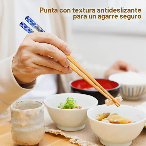 Vista 3 de Antner 5 pares de palillos de bambú reutilizables, exquisitos palillos de estilo japonés con caja negra para sushi, ramen, olla caliente y comedor