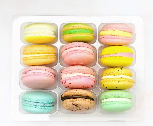Vista 3 de Juego de macarrones franceses de Pascua Paquete de 12, 12 sabores diferentes de diversión de Pascua