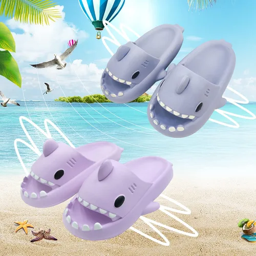 Vista 6 de MYUPDALIN Lindas pantuflas de tiburón de dibujos animados nublados, novedosas sandalias de verano con punta abierta, ligeras para mujeres y hombres