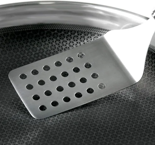 Vista 6 de Sartén antiadherente de acero híbrido, cubo negro, de Frieling EE. UU, Sartén, Negro