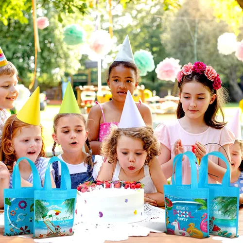 Vista 6 de Sweetude 36 bolsas de recuerdo de fiesta en la piscina, 4 diseños de bolsas de regalo de verano con asas, regalo de playa no tejidas para piscina