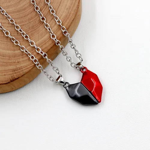 Vista 3 de 2 collares magnéticos a juego con corazón de amor BFF para hombres y mujeres, juego de collares personalizados con nombre para parejas, 2 mejores