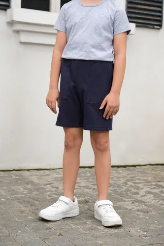 Vista 3 de Coutgo Pantalones cortos deportivos para niños y niñas, pantalones cortos de entrenamiento con bolsillos de 5 a 14 años