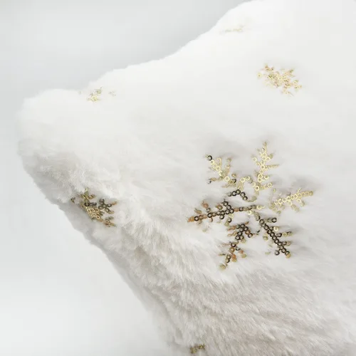Vista 7 de LIGICKY Juego de 2 fundas de almohada de piel sintética blanca esponjosa con copos de nieve de lentejuelas doradas, decorativas, suaves, peludas
