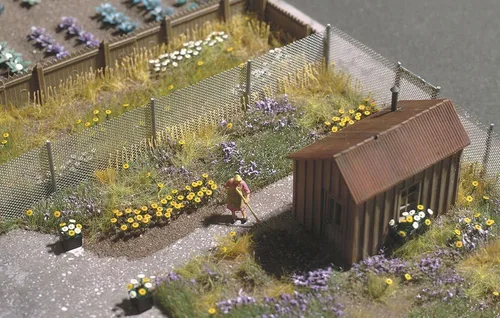 Vista 2 de Busch 1207 Oxeye Daisy Blanco/Amarillo 120/HO Escenario Modelo Escenario