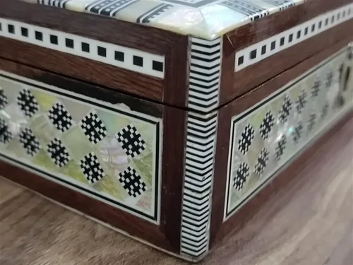 Vista 5 de Joyero de madera con incrustaciones de madre perla egipcia, hecho a mano (8 x 5.2 x 2.4 pulgadas M03)