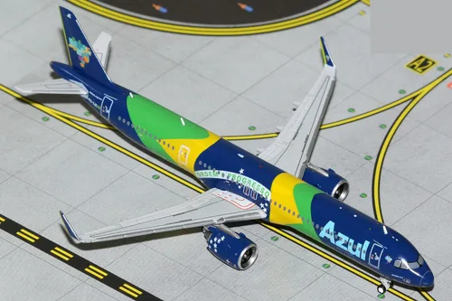 Vista 2 de GeminiJets G2AZU1085 Azul Linhas Aereas Airbus A321neo PR-YJE; Escala 1:200