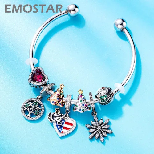 Vista 7 de Juego de dijes de Navidad para pulseras de Navidad Pandora, dijes de árbol festivo y árbol familiar de la vida, juego de joyas en plata de ley 925