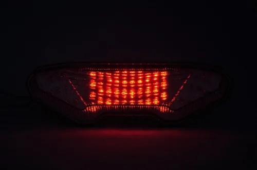 Vista 6 de Luz trasera LED de freno para motocicleta, lente transparente con señales de giro integradas para Yamaha 2017-2020 FZ-10, MT-10, 2014-2016 FZ09