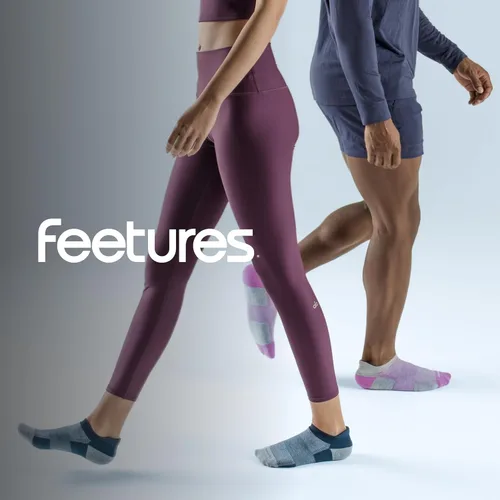 Vista 8 de Feetures Calcetines tobilleros de alto rendimiento Max Cushion Calcetines invisibles para mujeres y hombres con lengüeta en el talón (1 par)