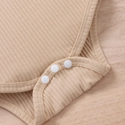 Vista 5 de Conjunto de ropa de verano para bebés recién nacidos, manga con volantes, camiseta con tirantes florales y pantalones cortos con diadema