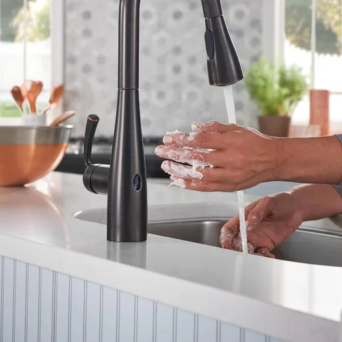 Vista 11 de Moen Essie 87014EWBRB - Grifo de cocina desplegable de una manija, en bronce mediterráneo