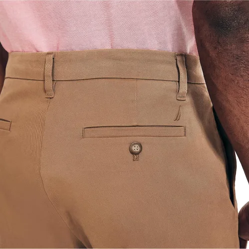 Vista 3 de Nautica Pantalón corto plisado de 8.5" para hombre