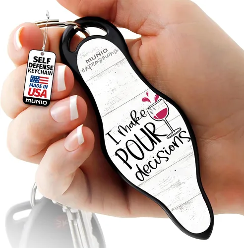 Vista 16 de MUNIO Self Defense Keychain - Personal Safety Tool for Men, Women & Kids Siempre mi madre