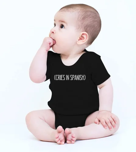 Vista 2 de CBTwear Lloros en español - Familia bilingüe divertida - Lindo body de bebé de una pieza