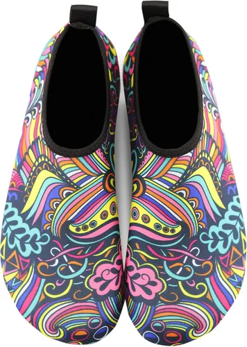 Vista 4 de Valennia Zapatos de agua descalzos de secado rápido, calcetines de yoga para playa, natación, surf, ejercicio para mujeres y hombres