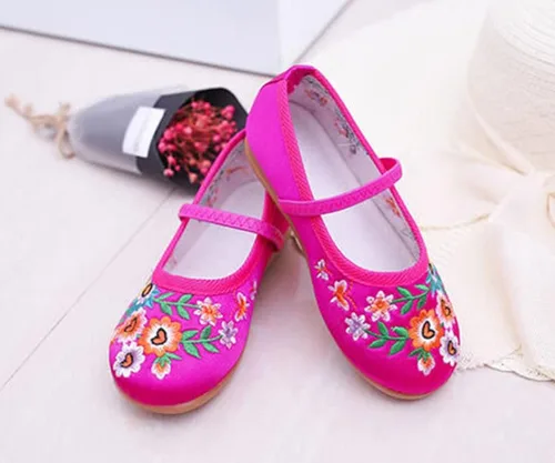 Vista 4 de Mirabel Shoes, Mirabel Shoes Encanto for Girls, Girls Dress Shoes Ballet Costume Shoes for Girls Comfy Low Heel Round Toe Flat Shoes with Floral