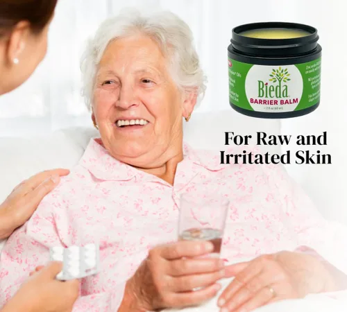 Vista 3 de Crema calmante para pañales para adultos con ingredientes naturales. La barrera sin óxido de zinc se desliza fácilmente sin residuos pegajosos.