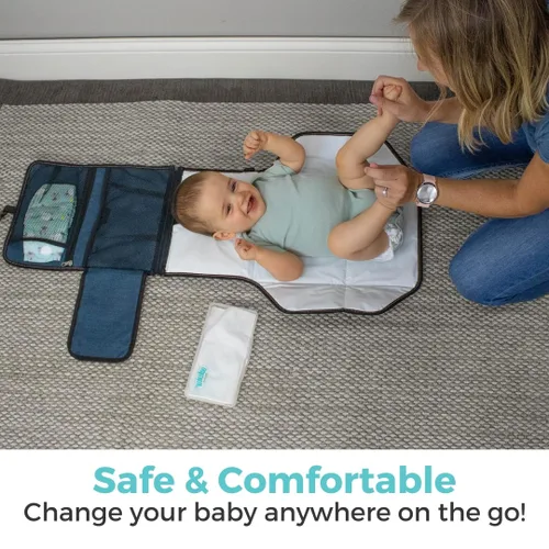 Vista 2 de Toddleroo by North States - Cambiador de viaje: Cambiador de pañales portátil para bebé - Cambiador plegable con bolsillos - Azul marino