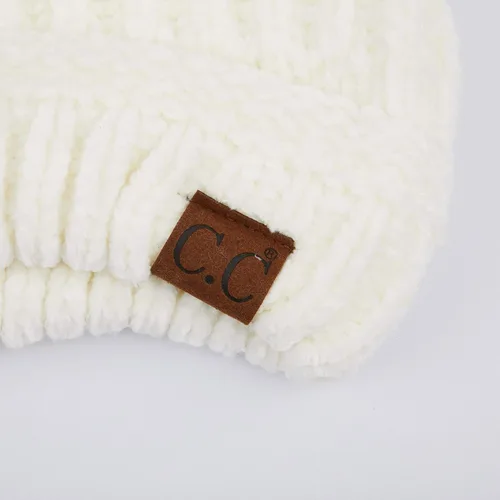 Vista 626 de C.C Trendy Warm Chunky Soft Stretch Cable Knit Beanie