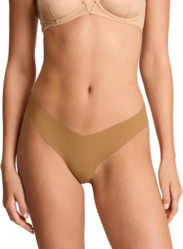 Vista 8 de commando Classic Thong Invisible Everyday Thong No-Show Underwear Loved by Celebrities & Stylists Raw-Cut Microfiber Beige