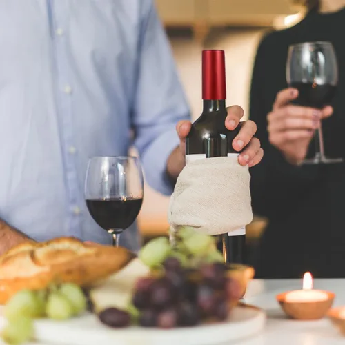 Vista 4 de NUOBESTY Cápsulas para botellas de vino, paquete de 100 cápsulas termorretráctiles con pestaña de desgarre, película de sellado de botellas de vino