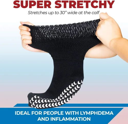 Vista 3 de 3 pares de calcetines extra anchos para pies hinchados, calcetines antideslizantes para diabéticos para hombres, uso hospitalario