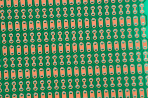 Vista 5 de BB2 BusBoard-2, patrón en zigzag, PCB de 1 cara, máscara de soldadura, tamaño 2 = 3.937 x 3.150 in (3.94 x 3.15 pulgadas)