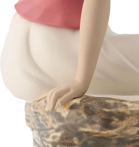 Vista 8 de NAO Reflexiones primaverales. figura de mujer de porcelana.