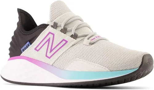 Vista 3 de New Balance - Tenis deportivos para correr Fresh Foam Roav' Road para mujer