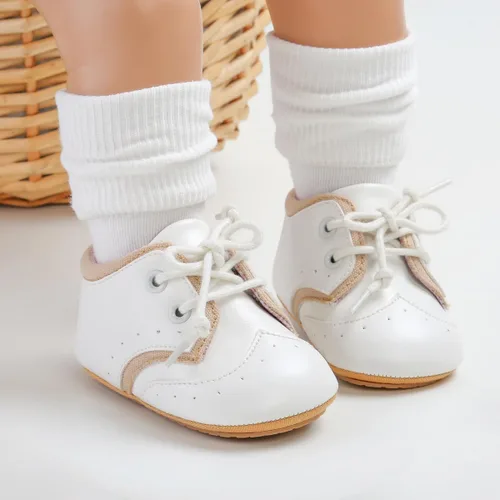 Vista 2 de SOFMUO Zapatos deportivos de piel sintética para bebés, niños y niñas, con suela de goma suave, mocasines Oxford para recién nacidos