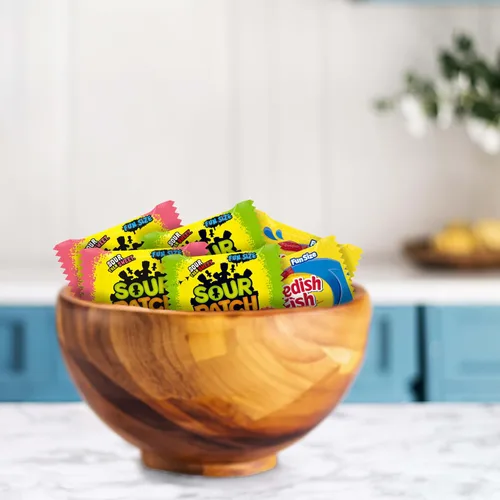 Vista 6 de SOUR PATCH KIDS & SWEDISH FISH Mini dulces suaves y masticables, paquete