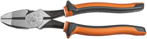 Vista 3 de Klein Tools D20009NEINS Alicates de liniero aislados, fabricados en EE. UU., con aislamiento de doble capa que supera las pruebas y resistencia a