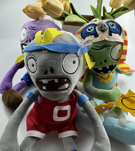 Vista 5 de JHESAO Juego de 3 piezas de zombis de peluche de plantas y zombis, juguete deportivo de zombi, 1 2 muñeca zombi morada de RA suave, figura