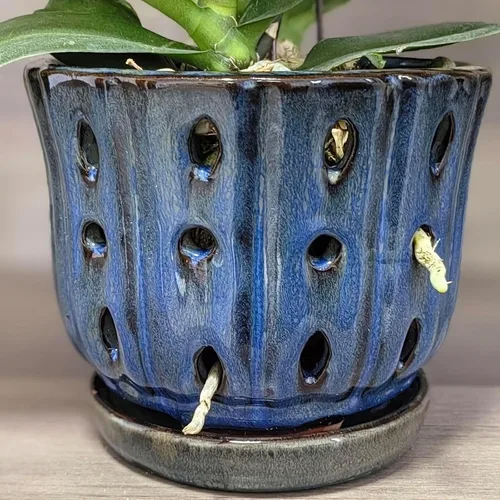 Vista 5 de Maceta redonda de orquídea de cerámica de 6 pulgadas con agujeros (azul oscuro)