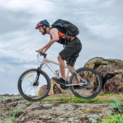Vista 8 de Outroad - Bicicleta de montaña de 26 pulgadas, 7/21 velocidades/acero de alto carbono/marco de grado de aviación, freno de disco dual/V, bicicleta