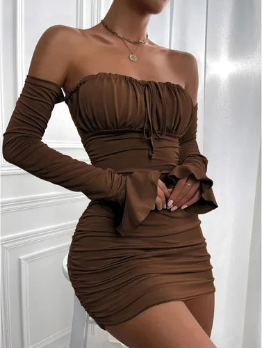 Vista 4 de Volemo Vestido corto para mujer, sexy, con hombros descubiertos, manga larga, fruncido con lazo frontal, corsé para club