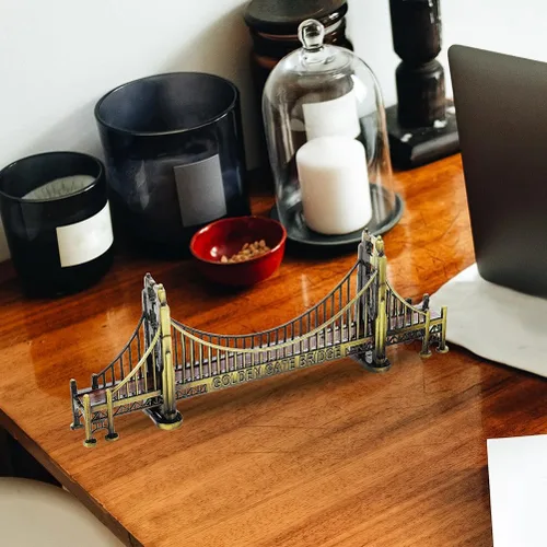 Vista 6 de VOSAREA Golden Gate Bridge Modelo Decoración Arquitectura Estatua de Puente de Arquitectura Famosa Internacional Esculturas de Puente Decoración