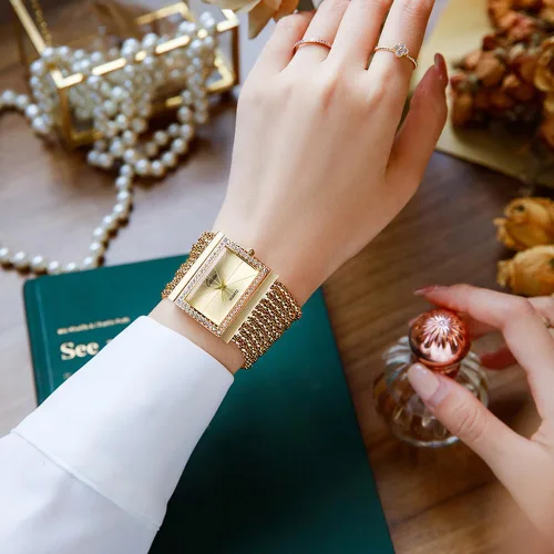 Vista 7 de Weicam Pulsera de cristal simple para mujer, pulsera analógica de cuarzo, regalos para damas, Oro, Movimiento de cuarzo