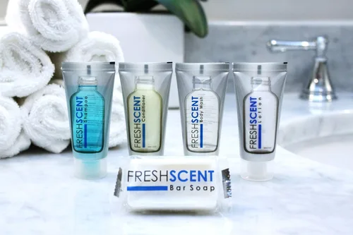 Vista 6 de Freshscent Loción 1oz (100 Pack) Tamaño de viaje del hotel, Amenidades a granel y artículos de tocador para la hospitalidad