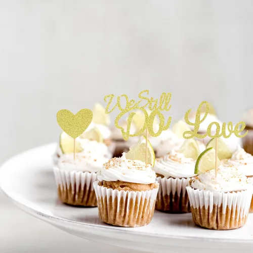 Vista 4 de 24 piezas de decoración para cupcakes con purpurina en forma de corazón de amor, matrimonio, aniversario, despedida de soltera, boda, compromiso