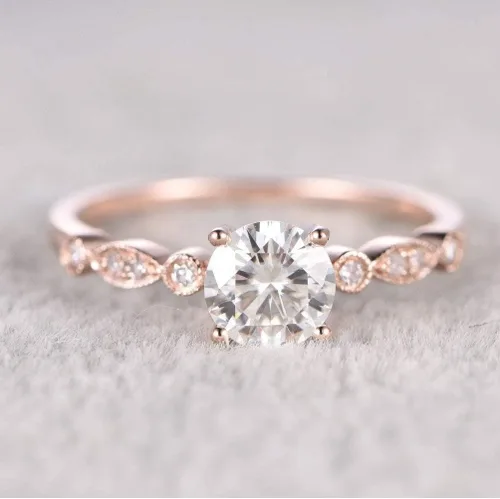 Vista 2 de Anillo de compromiso de circonita cúbica redonda de 0.256 in, anillo de boda chapado en oro rosa de 14 quilates, anillo de milgrain para mujer