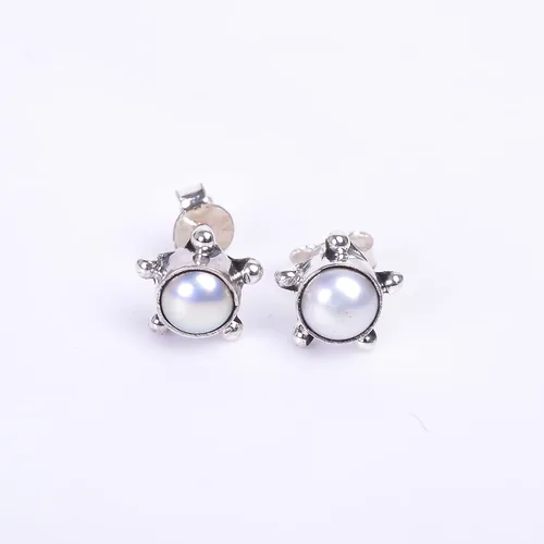 Vista 20 de Round Gemstone Stud Design 2