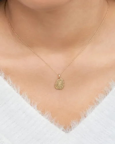 Vista 2 de Disney Classics - Collares con colgante de oro de 14 quilates, princesa Ariel, Simba, Winnie the Pooh, copo de nieve congelado, Dumbo, Mickey Mouse